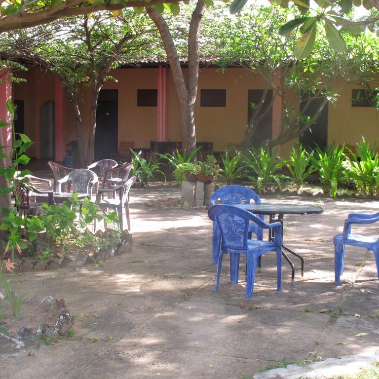 Shahira Hotel Nilaveli Cameră foto