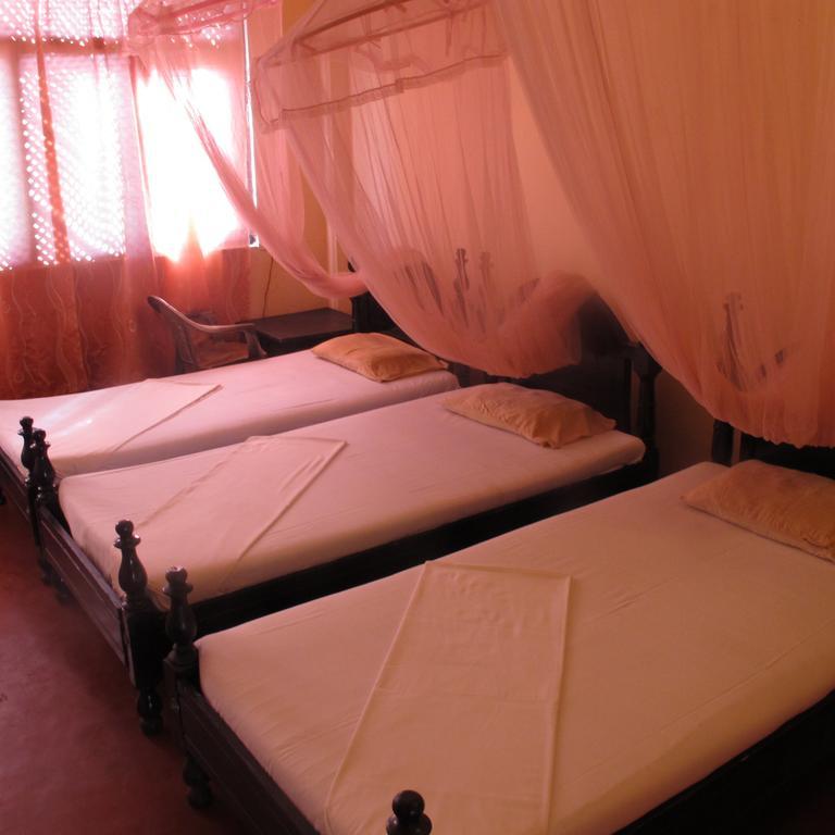 Shahira Hotel Nilaveli Cameră foto
